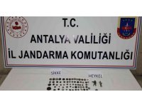 Manavgat’ta 82 parça tarihi eser ele geçirildi: 2 gözaltı