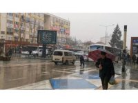 Isparta’ya kar yağışı başladı