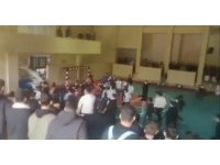 Antalya’da liseler arası futsal maçında tekme tokatlı kavga