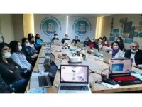 Yetişkinlere teknoloji destekli eğitim