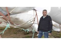 Burdur’da karın ağırlığına dayanamayan seralar çöktü