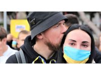 Antalya’da Ukraynalılardan duygusal Rusya protestosu