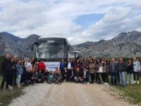 ARKEOLOG ADAYLARI DÖŞEMEALTI'NDA