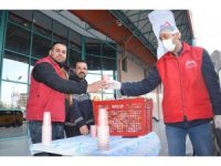 Mersin Büyükşehir Belediyesinden çorba dağıtımı