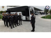 Kadın polisler dosta güven, düşmana korku verdi