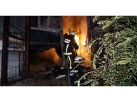 Manavgat’ta mobilya atölyesinde yangın