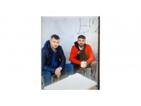 Katiliyle aynı karede