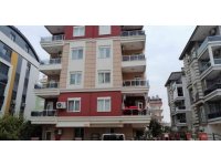 Günısıyı tamir ederken merdivenlerden beton zemine düşerek hayatını kaybetti