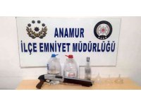 Mersin’de 15 yaşındaki çocuk sahte içkiden zehirlendi
