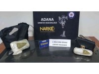Çantalarından esrar çıkan iki güzellik uzmanı tutuklandı