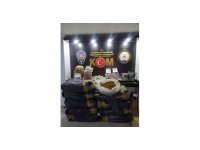 İş yerinin deposunda 9 bin 800 dolu makaron ele geçirildi