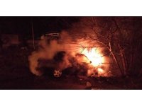 Yeni satın aldığı aracı seyir halindeyken cayır cayır yandı