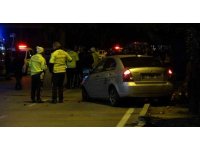 Reçel yapmak için refüjde turunç toplayan kadınlara otomobil çarptı: 3 ölü