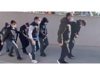 Vatandaşı yatırım vadiyle kandırıp 1 milyon TL dolandırdılar