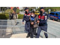 Uyuşturucu almak için 13 yayla evini soydu