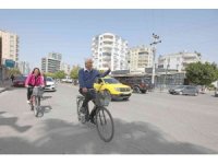 Başkan Tarhan’dan bisikletli denetim