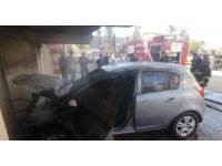 Bina altında kapalı garajda park halindeyken yanan araç paniğe sebep oldu