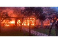 Olimpos’ta pansiyon yangını korkuttu