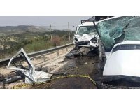Hatay’da ticari araçlar çarpıştı: 1 ölü, 3 yaralı
