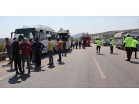 Mersin’de otobanda zincirleme kaza: 1’i ağır 7 yaralı