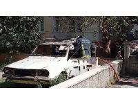 Antalya’da araç yangını