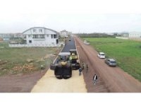 Döşemealtı’nda yol yapım çalışması