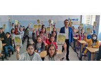 Süper öğretmenin öğrencileri şair ve yazar oldu