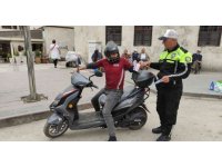 Motosiklet ve motorlu bisiklet sürücülerine trafik güvenliği denetimi