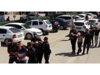 Adana’da cinayet soruşturmasına 3 tutuklama