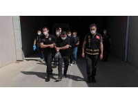 Antalya’da eşzamanlı operasyonda 51 aranan şahıs yakalandı