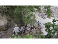 Yerköprü Piknik Alanı ve Çakıt Çayı’nda temizlik