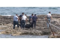 Antalya’da deniz kenarındaki kayalık alanda ceset bulundu