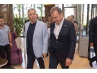 CHP’li büyükşehir belediye başkanları Mersin’de buluştu