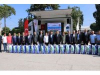 Adana’da 147 üreticiye 65 ton soya tohumu dağıtıldı