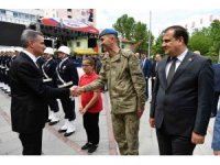 Isparta Valisi Aydın Baruş görevine başladı