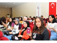 Üniversite öğrencilerine KADES uygulaması tanıtıldı