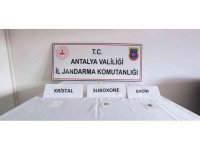 Dolandırıcılık suçundan aranan şahıs uyuşturucu ile yakalandı