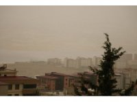 Kahramanmaraş’ta toz bulutları etkili oluyor