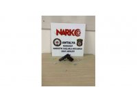 Polisten uyuşturucu baskını