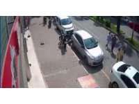 Koşarak yolun karşısına geçmek isteyen çocuğa otomobil çarptı