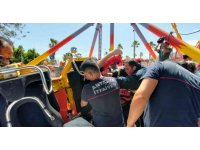 Antalya’da lunaparkta salıncak platformdan çıktı, 3 çocuk yaralandı