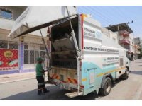 Toroslar’da çöp konteynerleri dezenfekte ediliyor