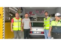 Emniyet ek binası önünde drift atan sürücüye ağır ceza