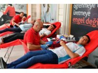 Mersin’de kan bağışına destek