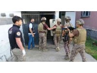 Osmaniye’de torbacı operasyonu: 7 gözaltı
