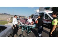 Hamile kadının kontrolünü kaybettiği araç park halindeki araçlara çarptı: 2 yaralı