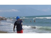 Cankurtaranlar rip akıntısı uyarısı yaptı vatandaşlar dinlemedi