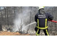 Antalya Büyükşehir İtfaiyesi’ne Marmaris yangınında aktif görev