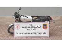 Çaldıkları motosikletin rengini değiştirseler de JASAT’tan kaçamadılar