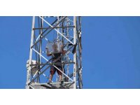 3. kez intihar girişiminde bulunan şahsı, bu kez yemekle ikna etmeye çalıştılar